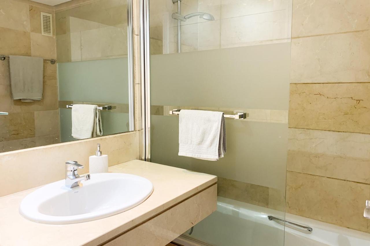 3 Room Lux Apt Puerto Banus-Terrace 5 Min To Beach マルベーリャ エクステリア 写真